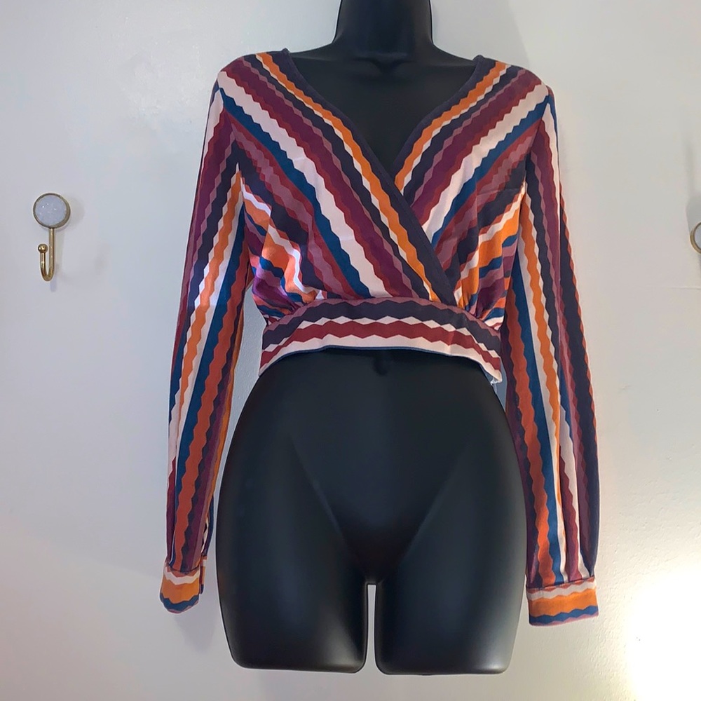 NWOT Flying Tomato Wrap Top